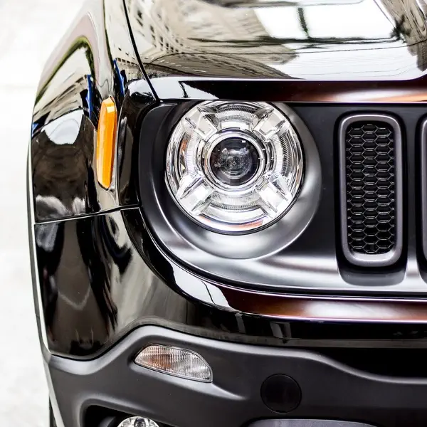 سيارات فخمة عائلية