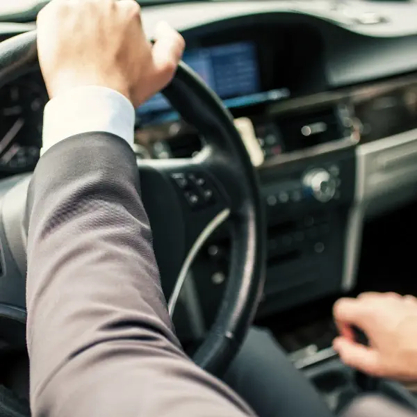 سيارات مع سائق