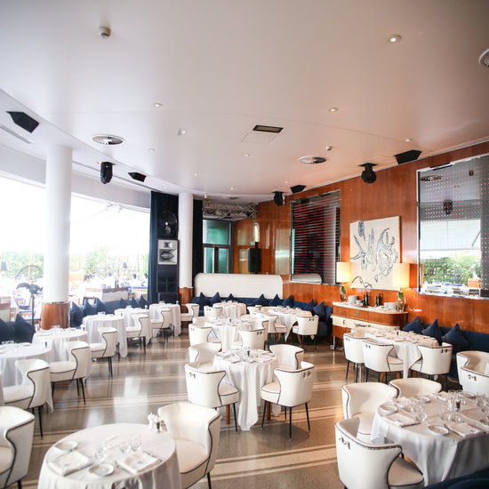 مطعم Cipriani Ibiza سلسلة من أفخم المطاعم في العالم بأكثر من 10 أفرع في مدن أوروبية وعربية.